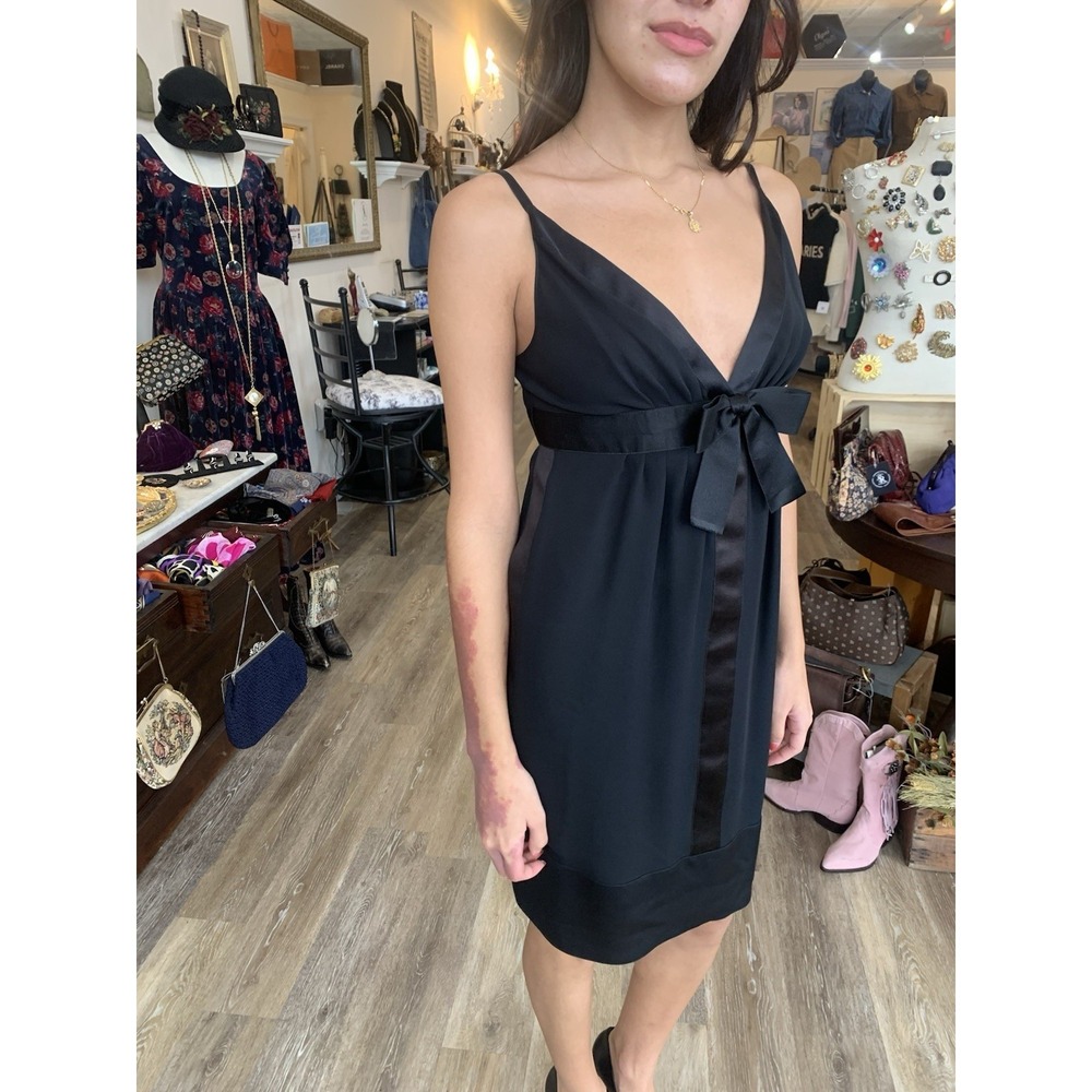 CHANEL BLACK SHEER SILK  SATIN BOW COCKTAIL DRESS 38 - Picture 4 of 11